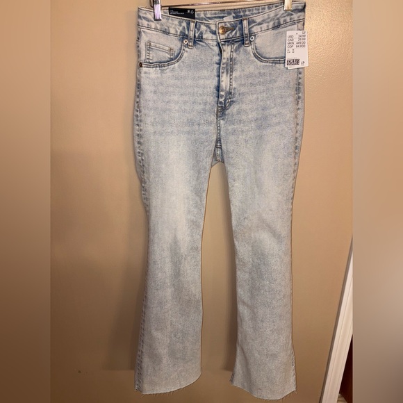 New flare high waist jeans by divided size 10 - Picture 1 of 4